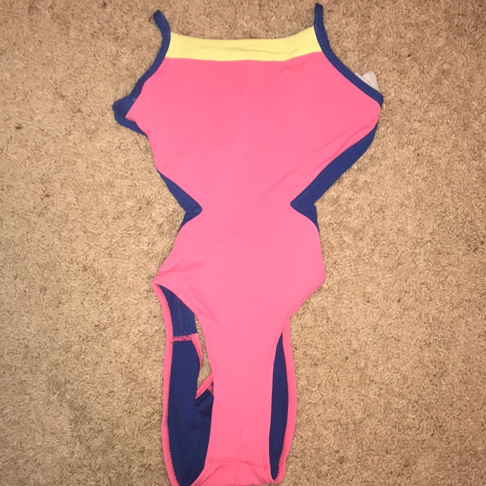 Speedo training suit